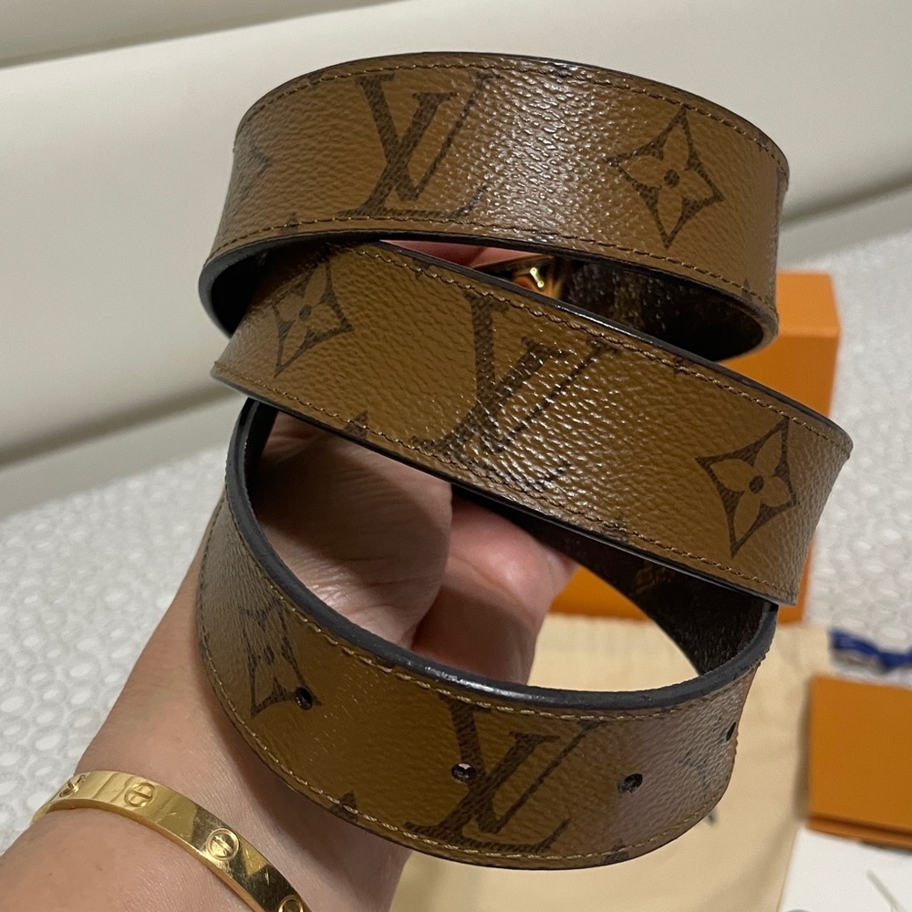 Louis Vuitton Iconic 30MM Reversible Belt - Picture 5 of 13